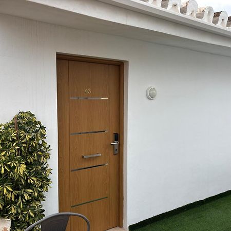Malaga City Suites מראה חיצוני תמונה