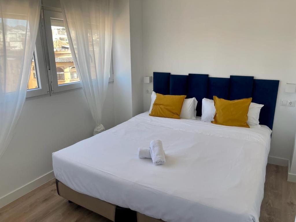 Malaga City Suites מראה חיצוני תמונה