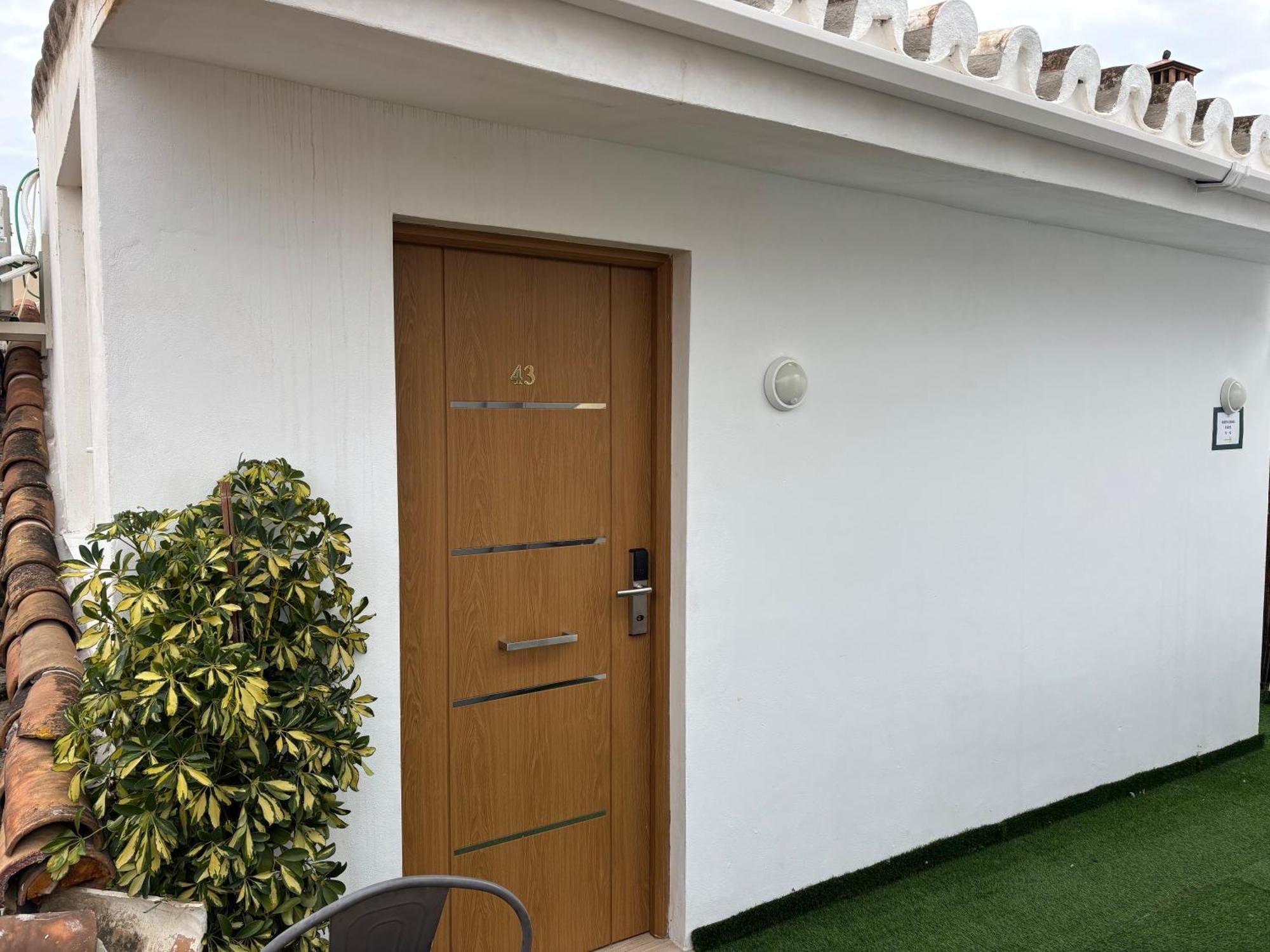 Malaga City Suites מראה חיצוני תמונה